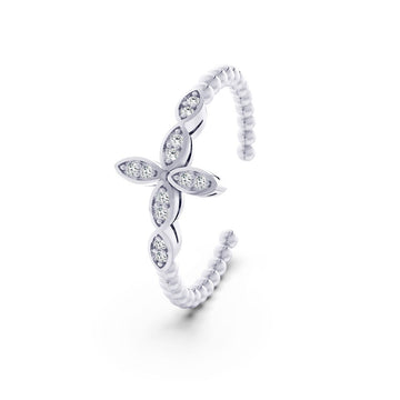 925 sterling silver ring combined with zirconia stones