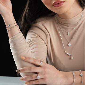 925 sterling silver clover necklace with zircons