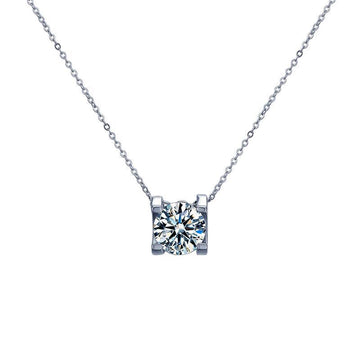 925 genuine silver necklace combined with moissanite stone