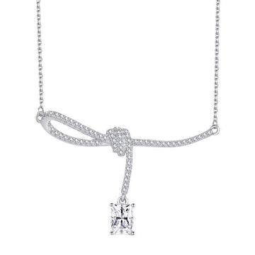 925 genuine silver necklace combined with moissanite stone