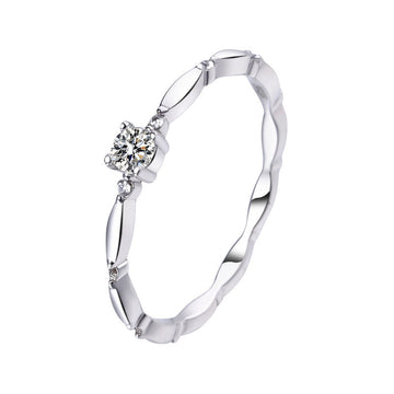 925 sterling silver ring with moissanite stone