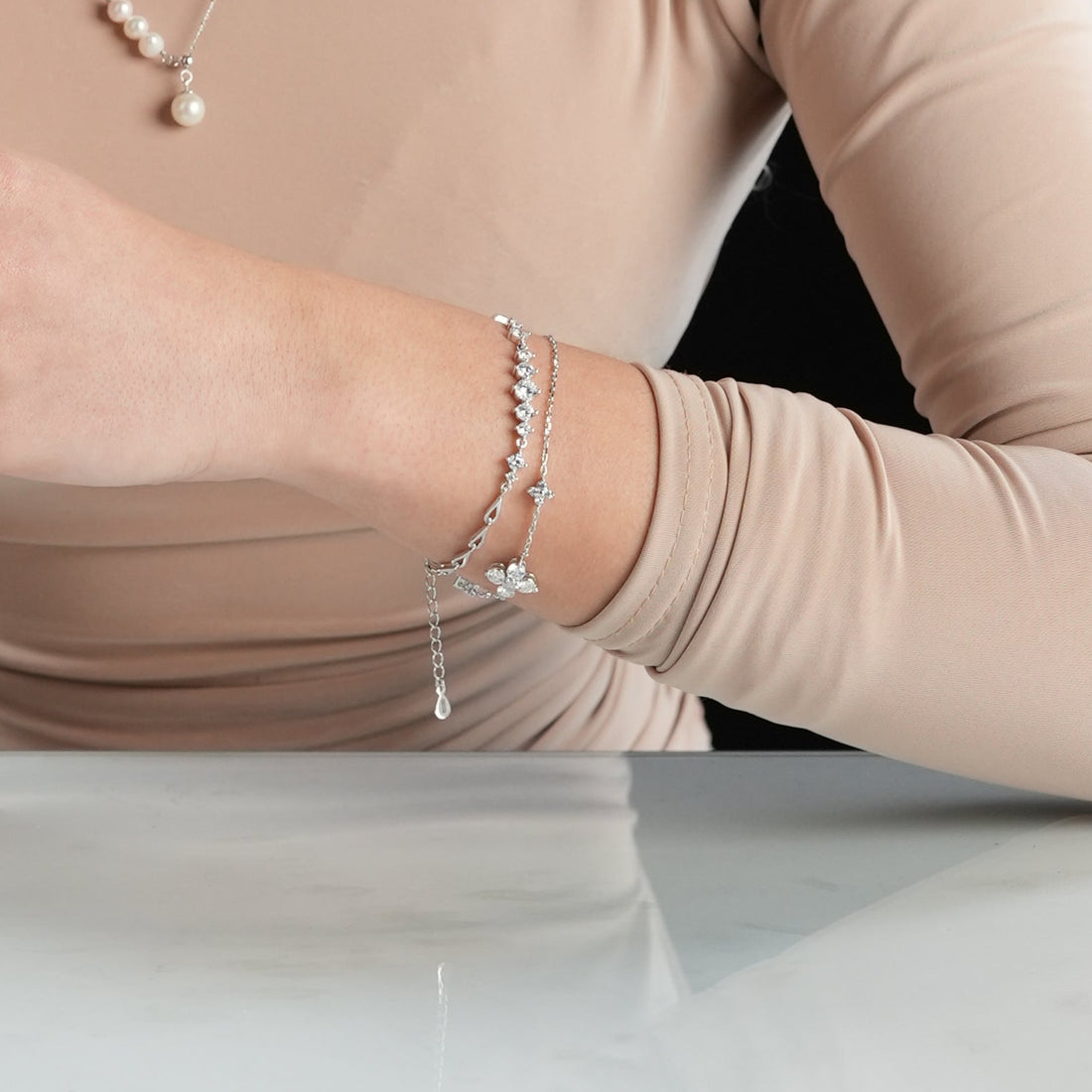 צמיד כסף אמיתי 925 משובץ באבני זירקון נוצצות