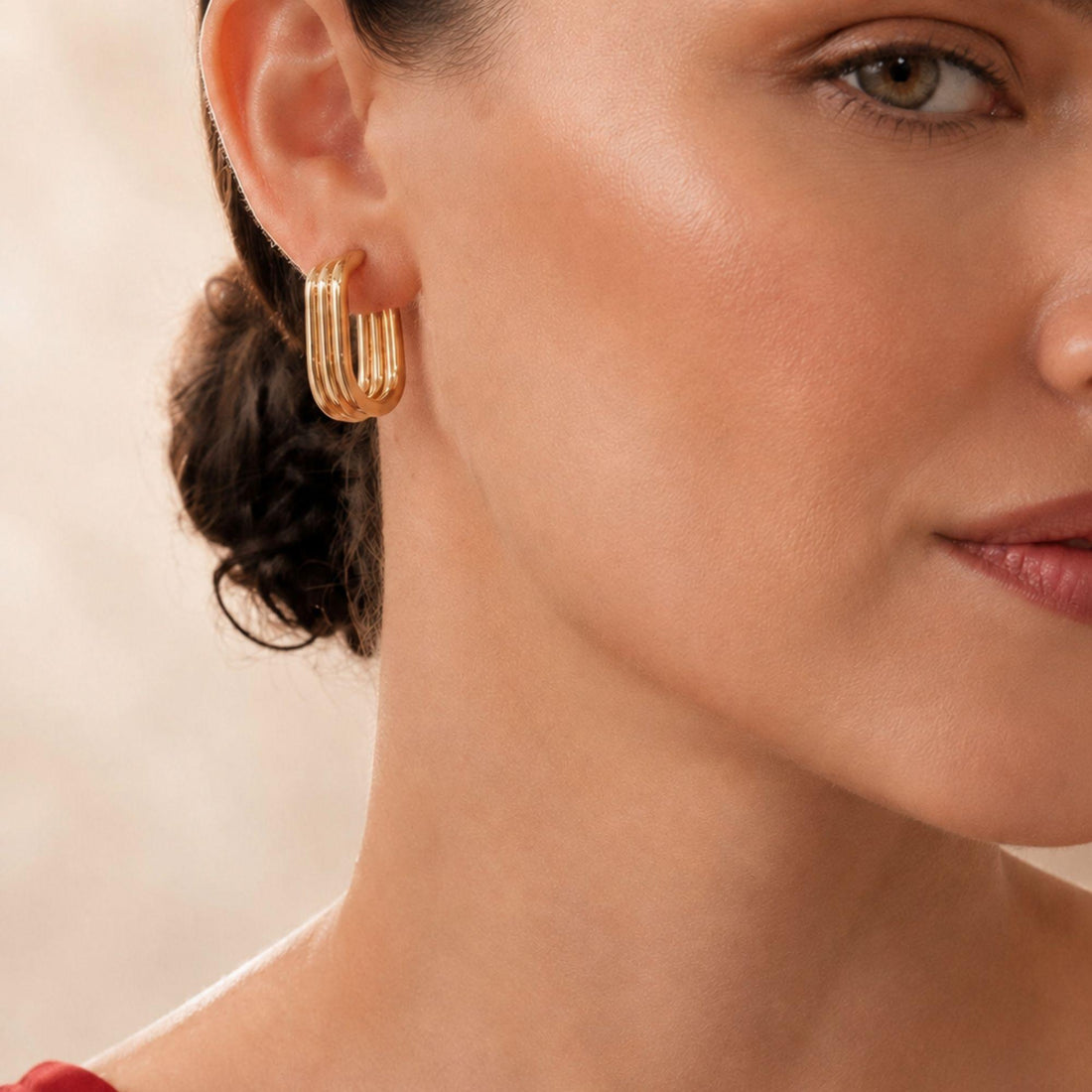 Liora gold stainless steel ribbed hoop earrings
