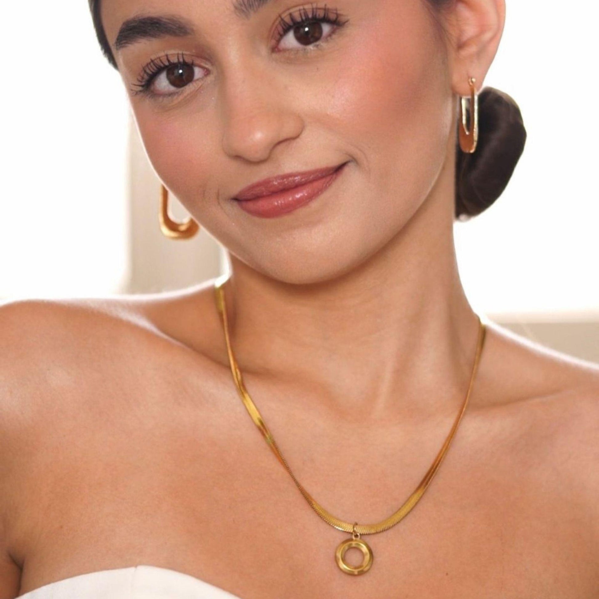 gold snake chain necklace